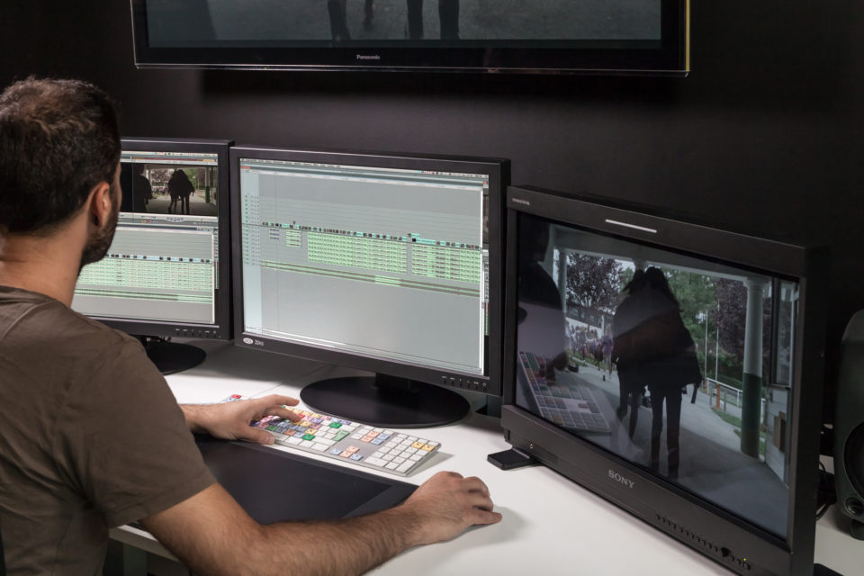 Montage vidéo à La Rédaction W