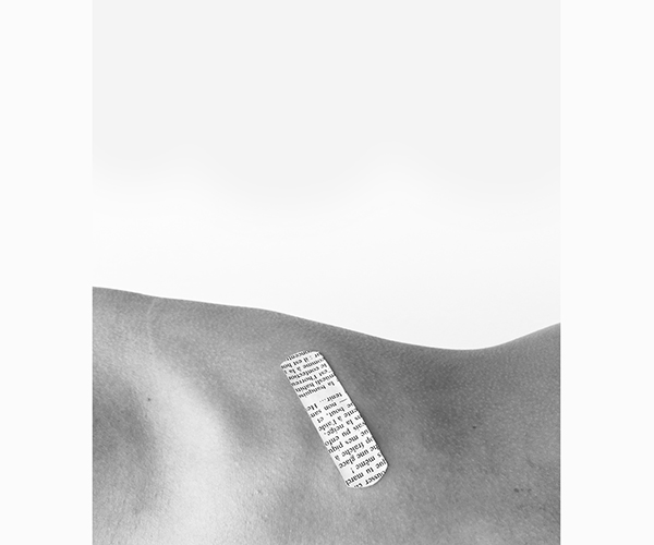 Un pansement de mots, une création de Noe Sovage